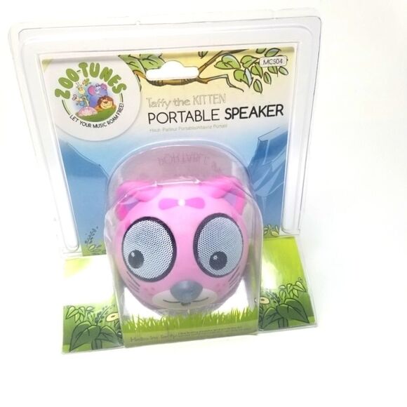 Zootunes Portable Speaker. Razzie the Rabbit. - Picture 1 of 10